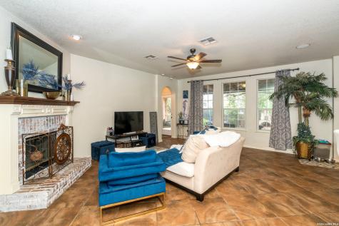 1203 Sand Wedge San Antonio TX 78258
