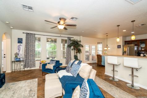 1203 Sand Wedge San Antonio TX 78258