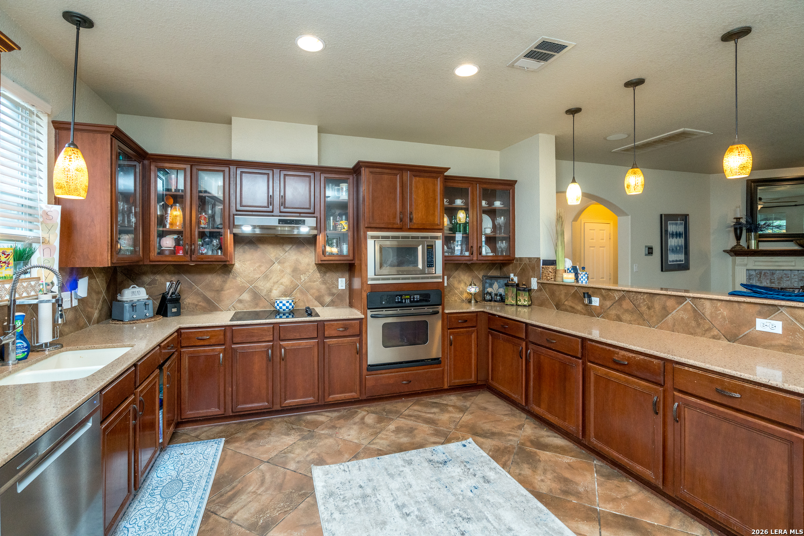 1203 Sand Wedge San Antonio TX 78258