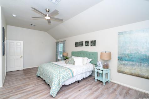 1203 Sand Wedge San Antonio TX 78258