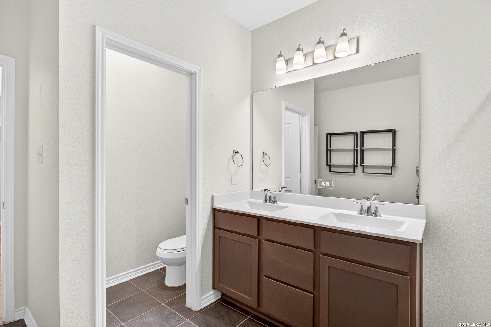 223 W West Granite Shores Boerne TX 78006