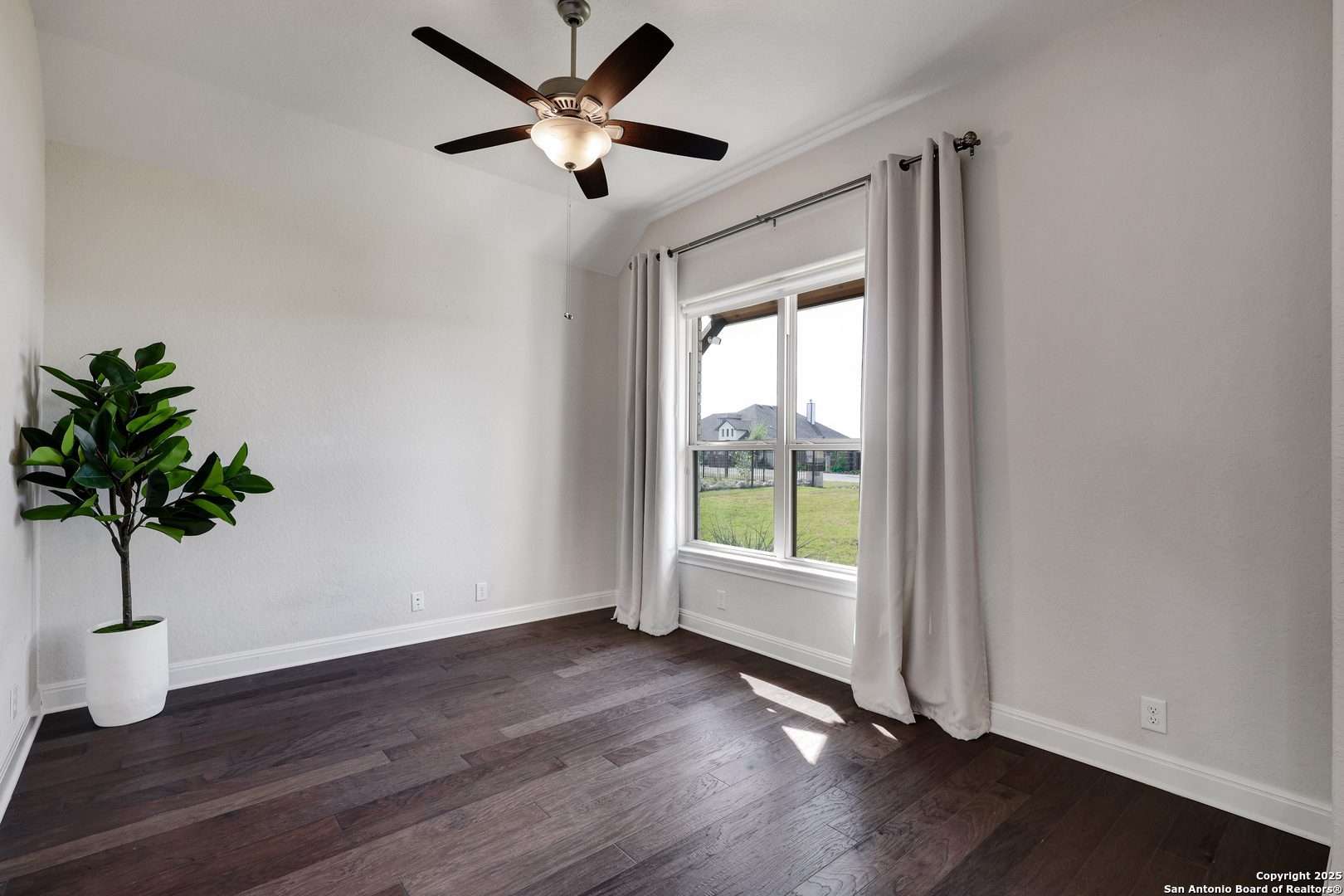 621 Oldenburg New Braunfels TX 78132