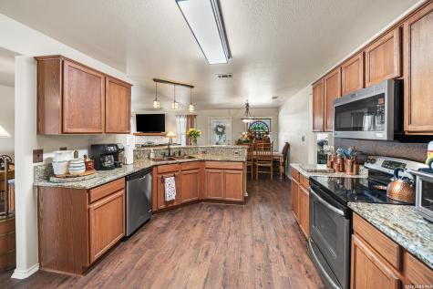 7914 Knowlton Road San Antonio TX 78263