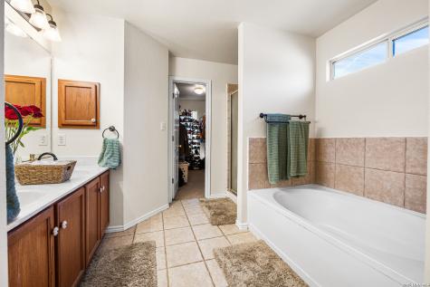 7914 Knowlton Road San Antonio TX 78263