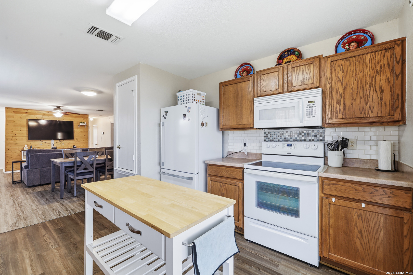 2302 Mission Glory San Antonio TX 78223