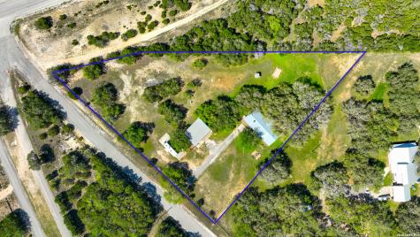 101 Diamond J Road S Pipe Creek TX 78063