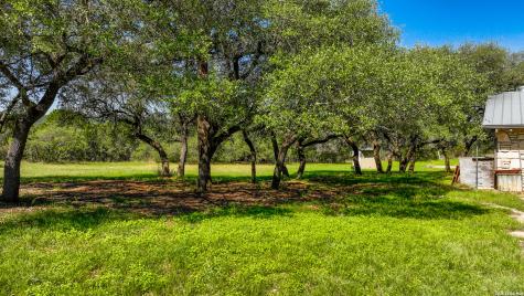 101 Diamond J Road S Pipe Creek TX 78063