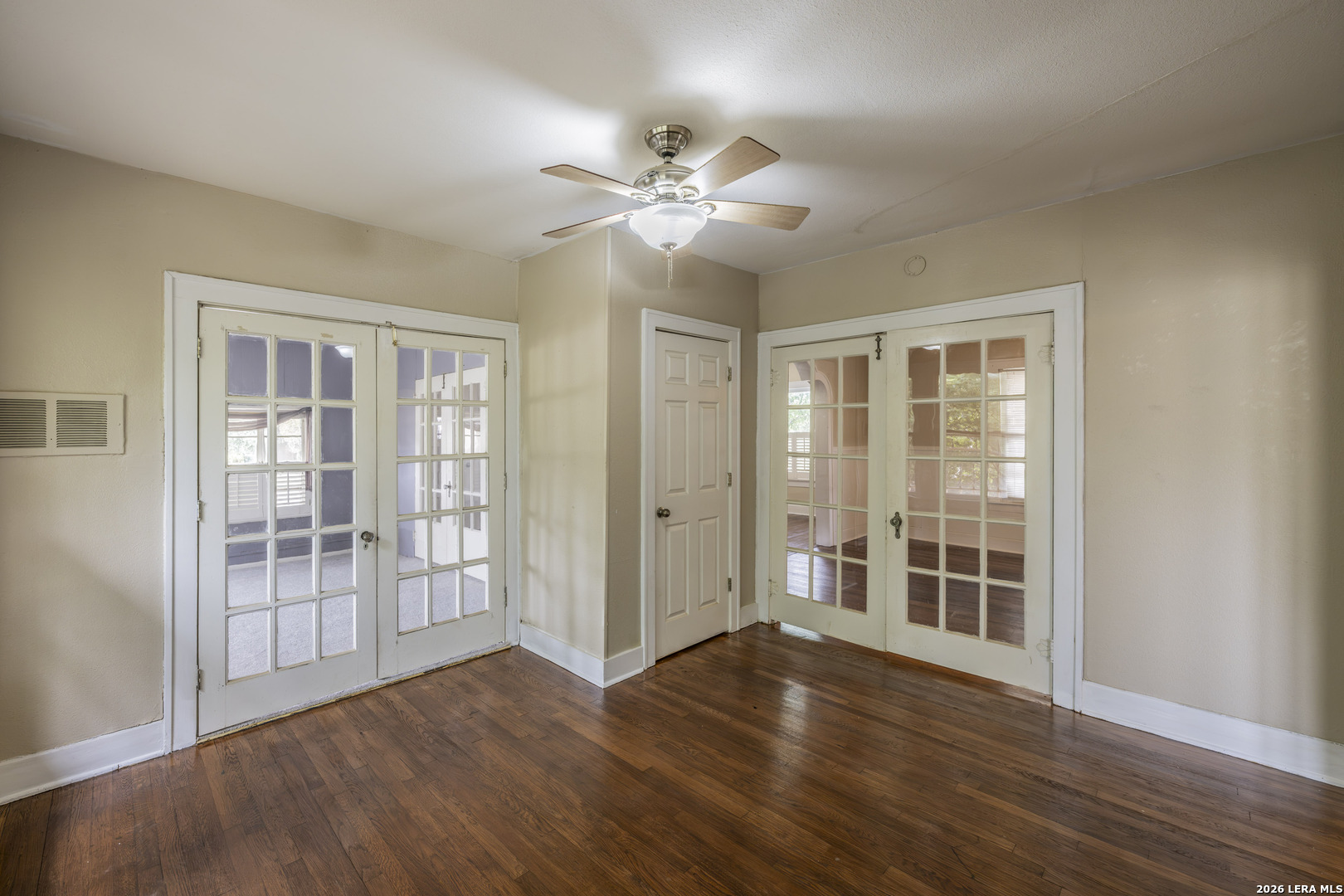 301 Furr Drive San Antonio TX 78201