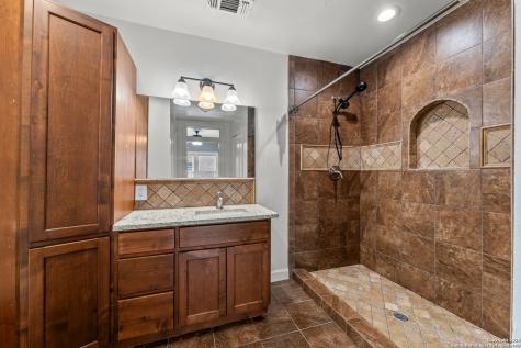 427 Donaldson San Antonio TX 78201