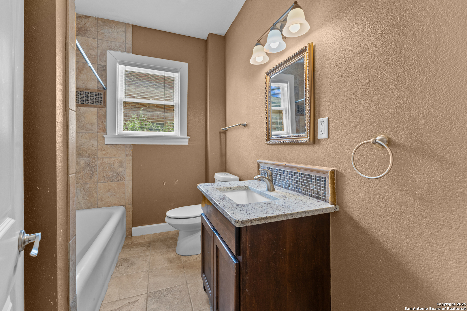 427 Donaldson San Antonio TX 78201