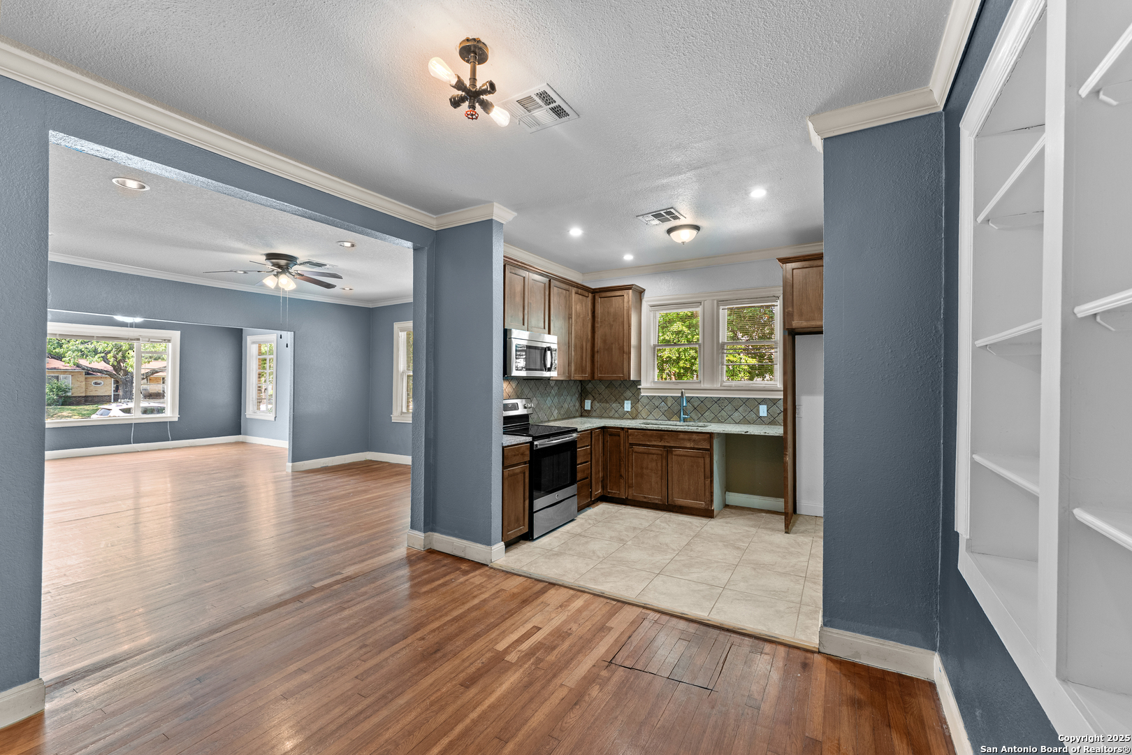 427 Donaldson San Antonio TX 78201