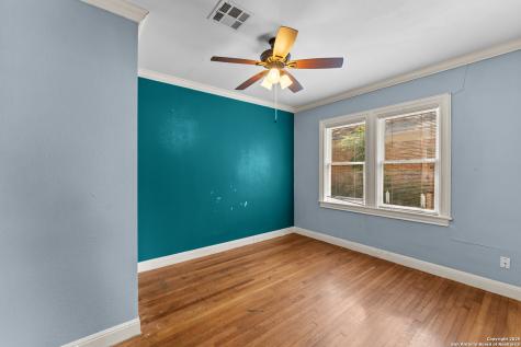427 Donaldson San Antonio TX 78201