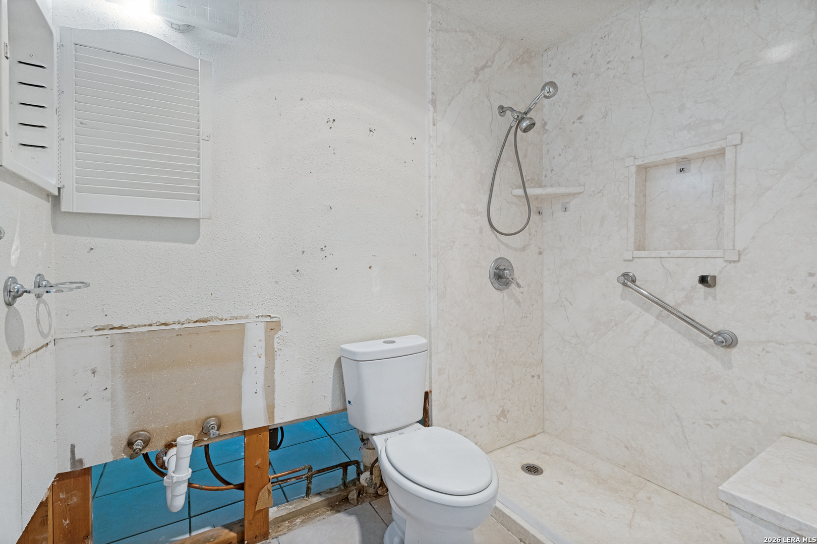 4243 Apple Tree San Antonio TX 78222