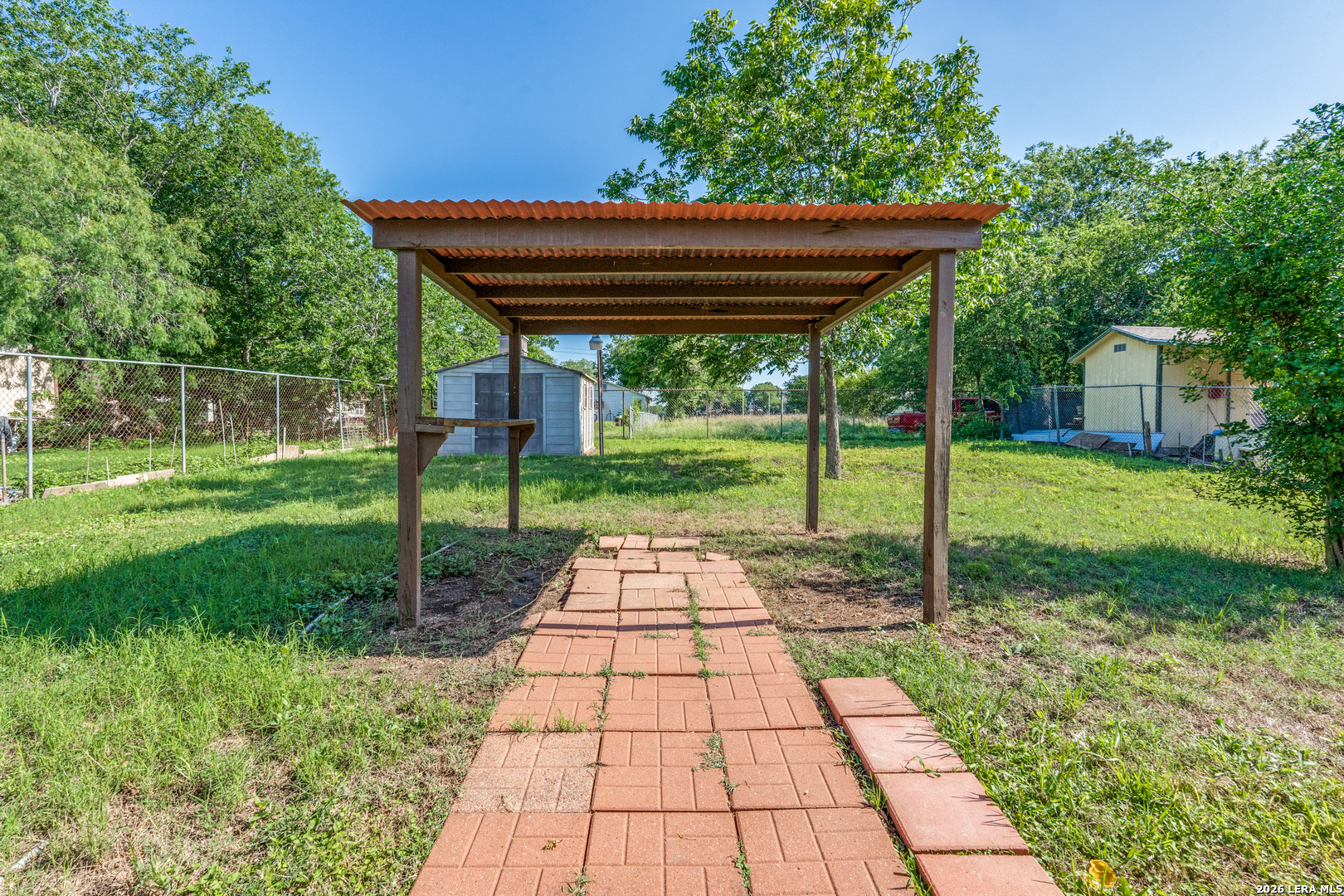 4243 Apple Tree San Antonio TX 78222