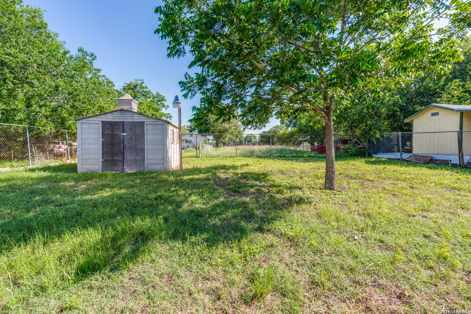 4243 Apple Tree San Antonio TX 78222