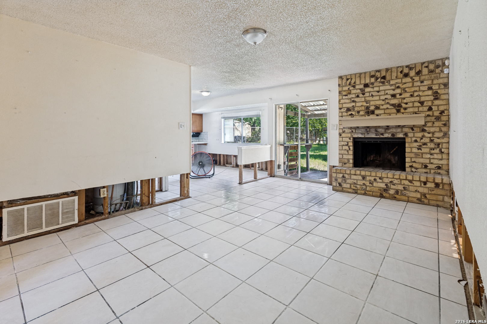 4243 Apple Tree San Antonio TX 78222
