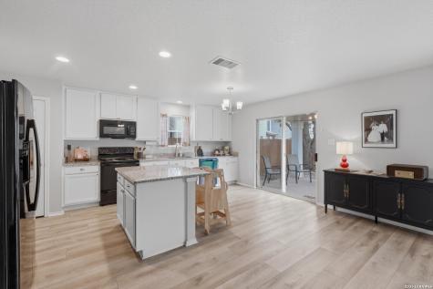 406 Hampton Cove Boerne TX 78006