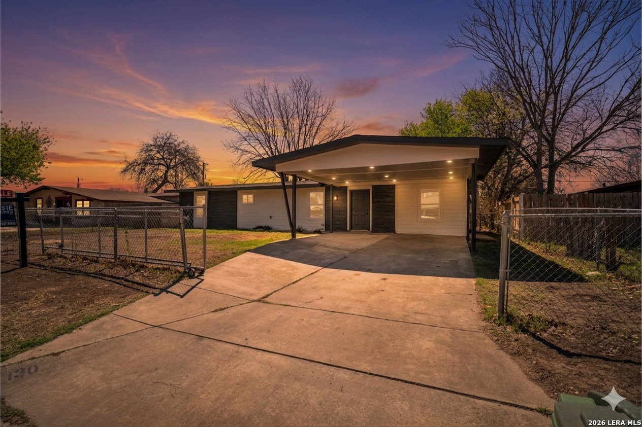 130 Kontiki Place San Antonio TX 78242