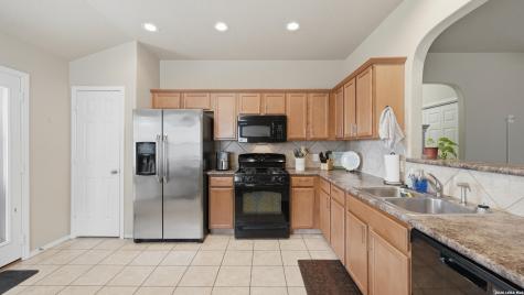 263 Limestone Creek New Braunfels TX 78130