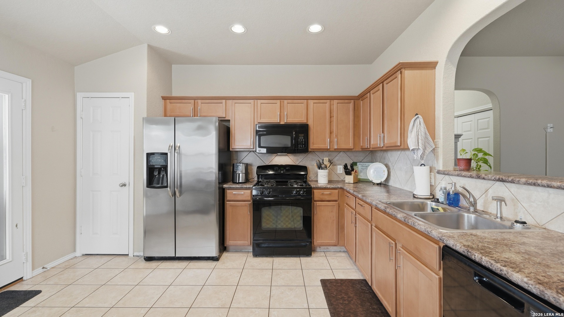 263 Limestone Creek New Braunfels TX 78130
