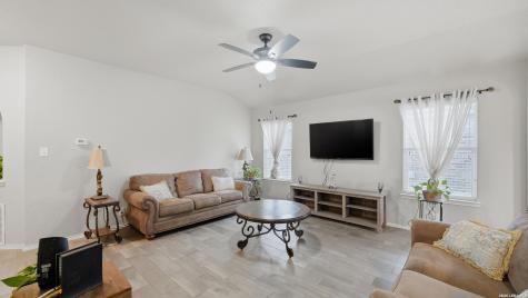 263 Limestone Creek New Braunfels TX 78130