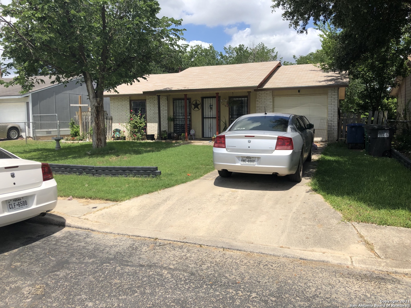 1418 Swaying Oaks Drive San Antonio TX 78227