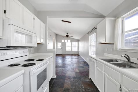 9406 Swans Crossing San Antonio TX 78250