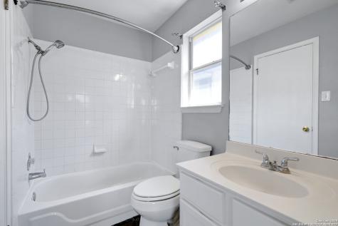 9406 Swans Crossing San Antonio TX 78250