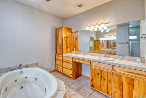 498 Camino Del Rancho Concan TX 78838