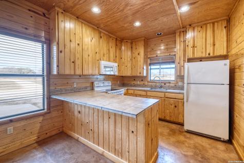 498 Camino Del Rancho Concan TX 78838