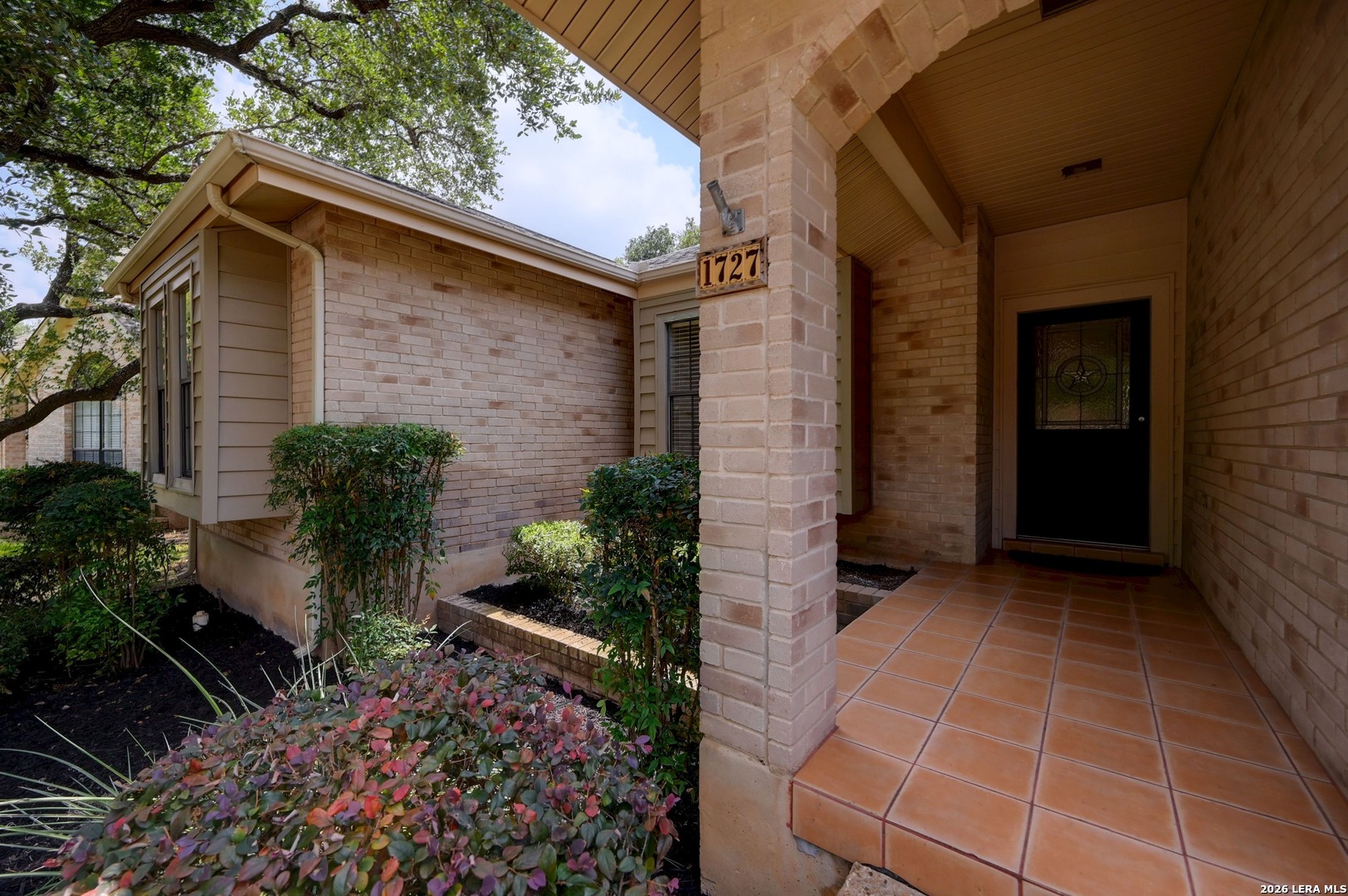 1727 Eagle Point San Antonio TX 78248