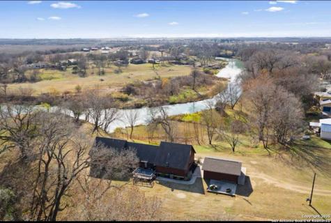 81 Butler Lane Martindale TX 78655