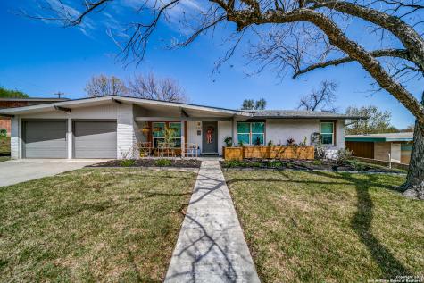 107 Springwood Lane San Antonio TX 78216