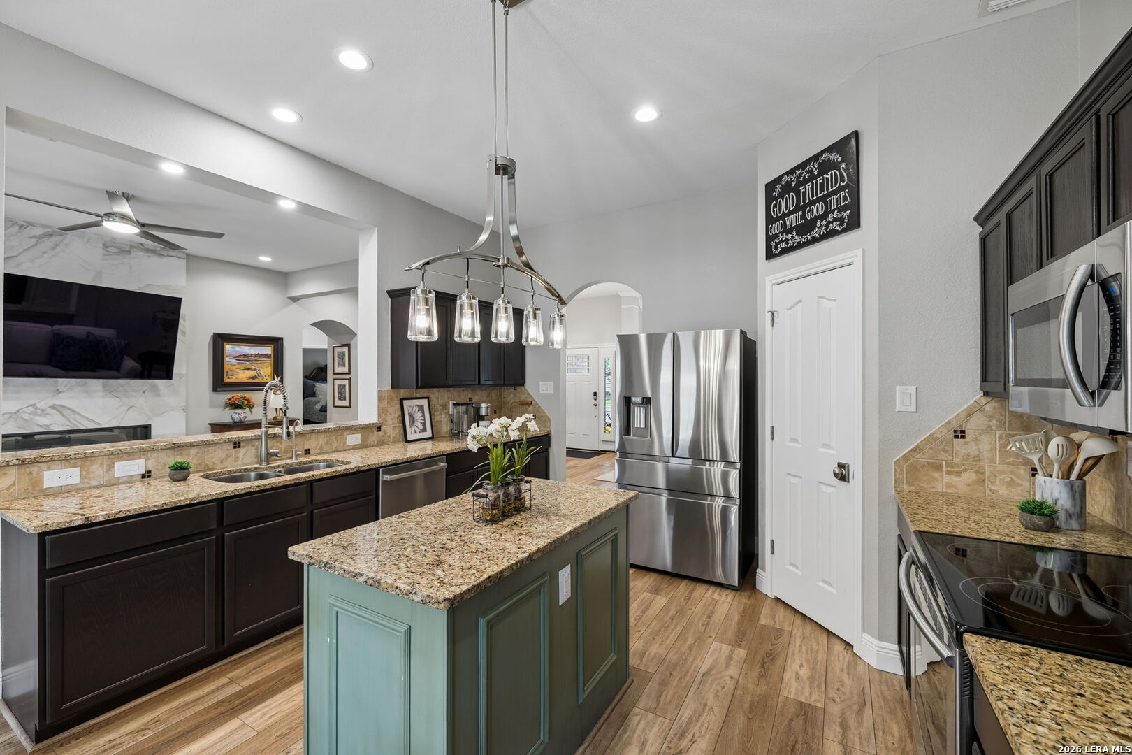 1605 Canyon Oak Schertz TX 78154