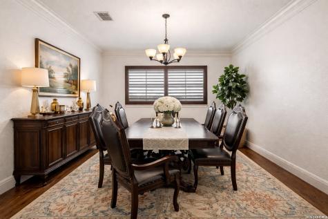 184 Fairway Floresville TX 78114
