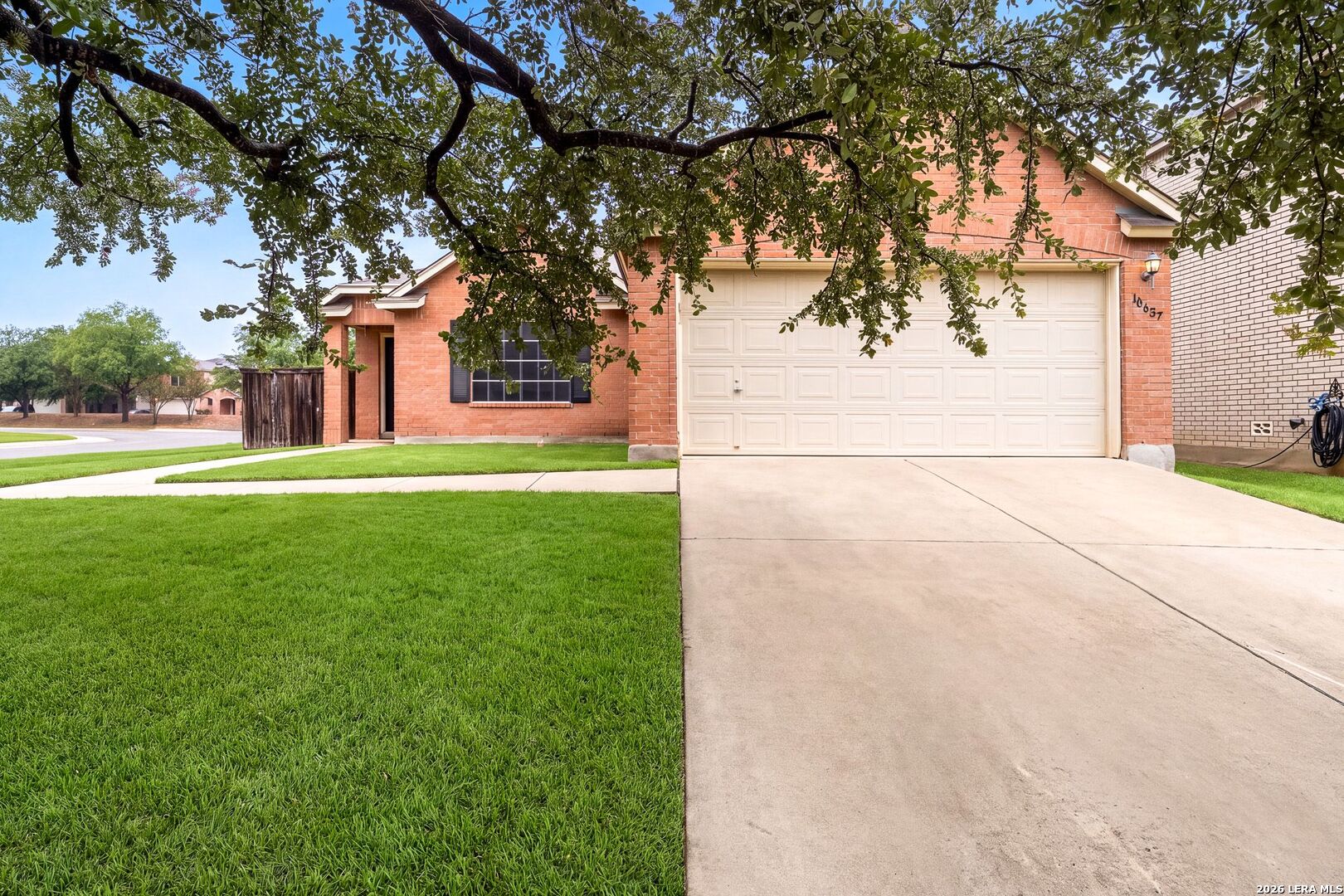 10627 Butterfly Flat San Antonio TX 78254