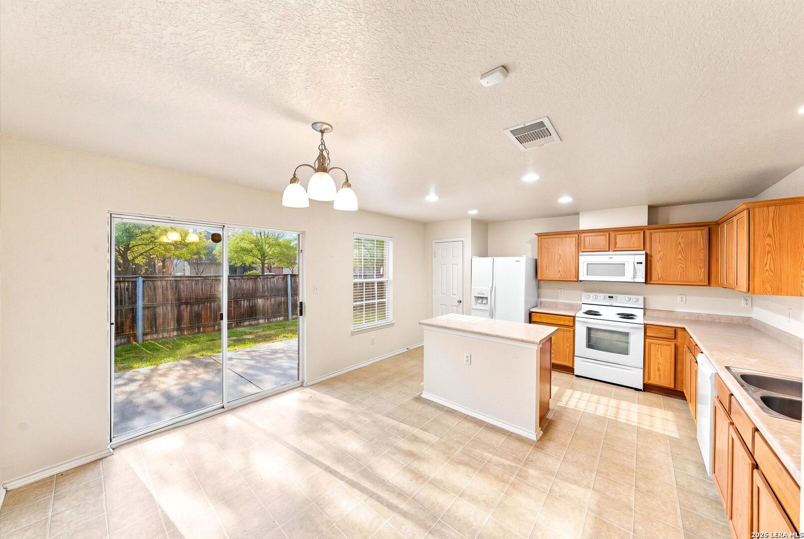 10627 Butterfly Flat San Antonio TX 78254
