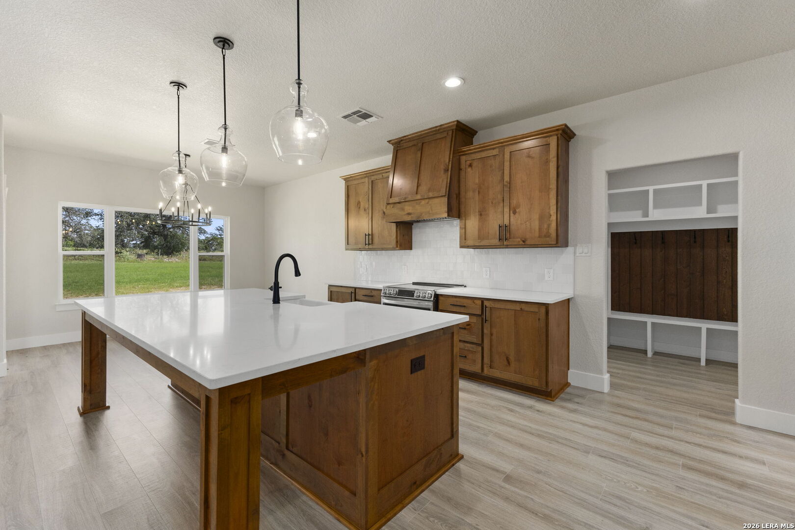 156 Firewheel Loop Floresville TX 78114