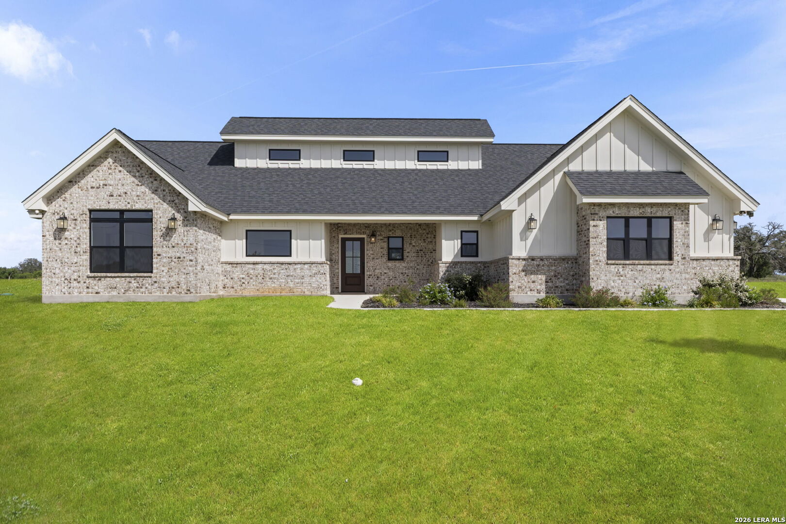 156 Firewheel Loop Floresville TX 78114