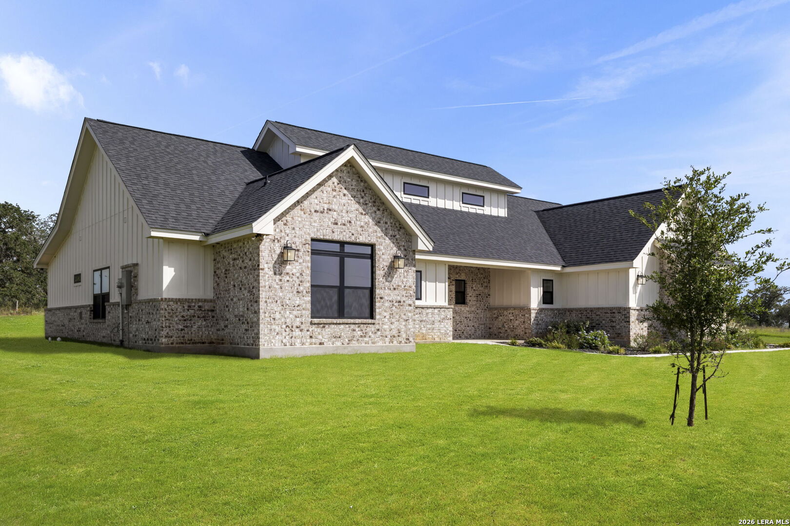 156 Firewheel Loop Floresville TX 78114
