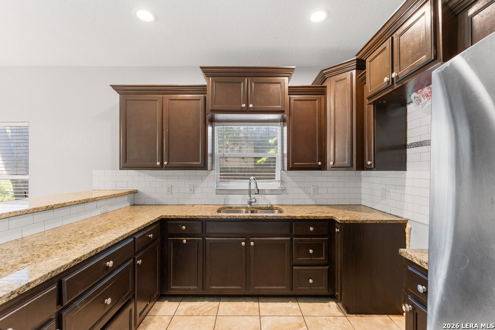 1204 Valencia San Antonio TX 78237