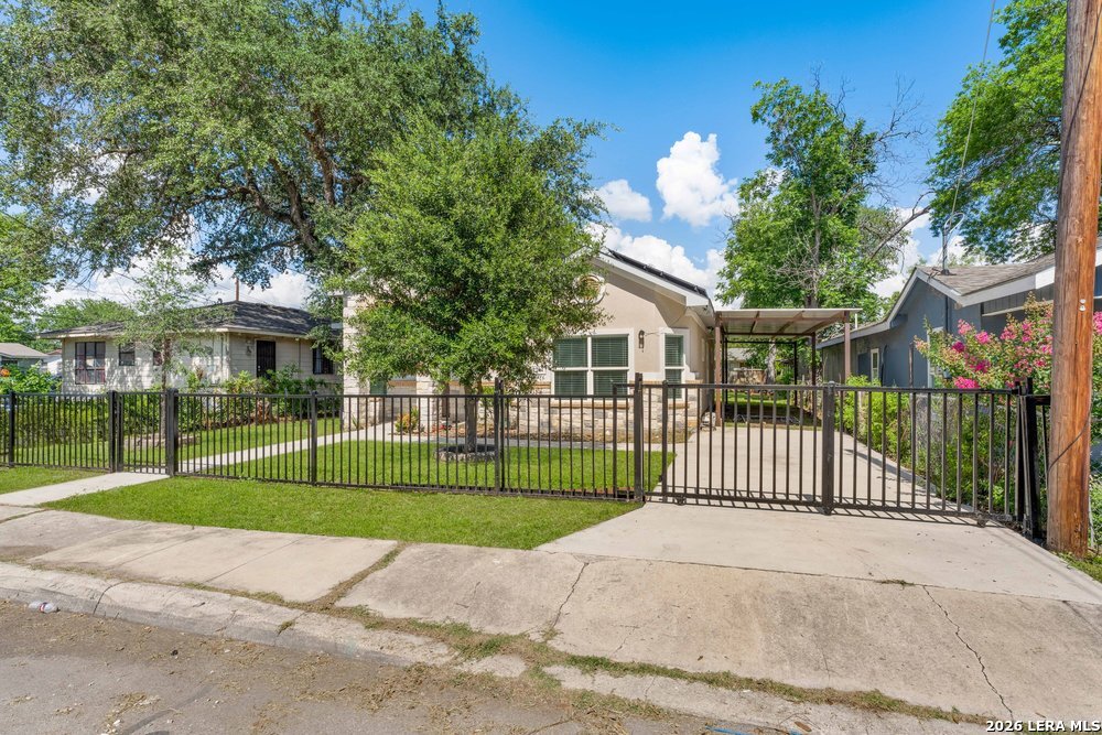 1204 Valencia San Antonio TX 78237