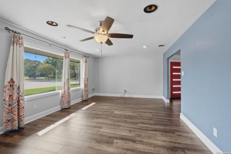 200 Carolwood Drive Castle Hills TX 78213