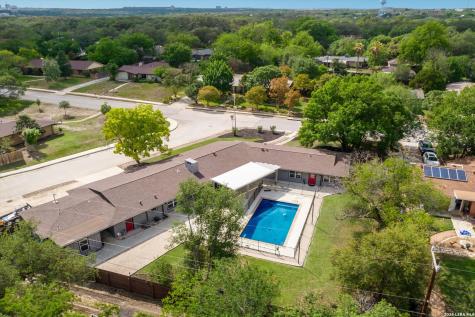 200 Carolwood Drive Castle Hills TX 78213