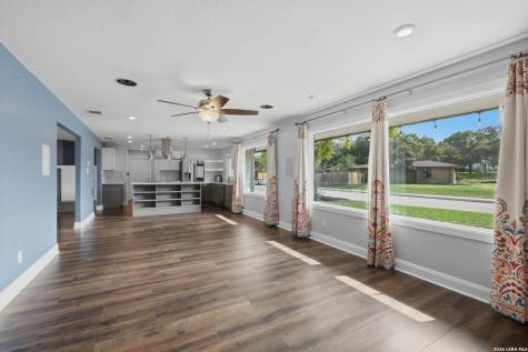 200 Carolwood Drive Castle Hills TX 78213