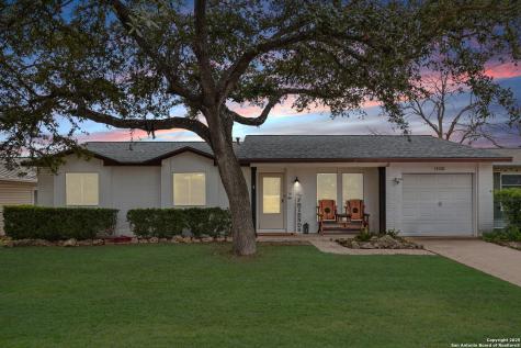 11221 Lone Shadow Trail Live Oak TX 78233