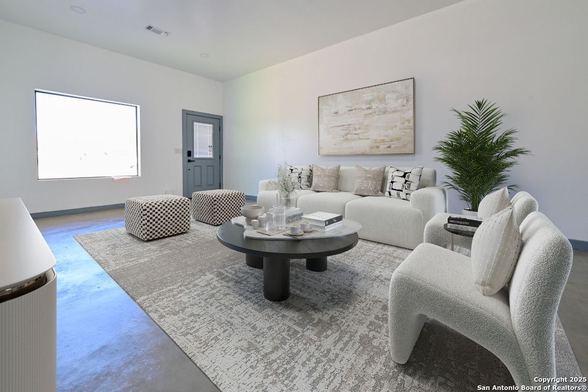 1003 W Galveston Marfa TX 79843