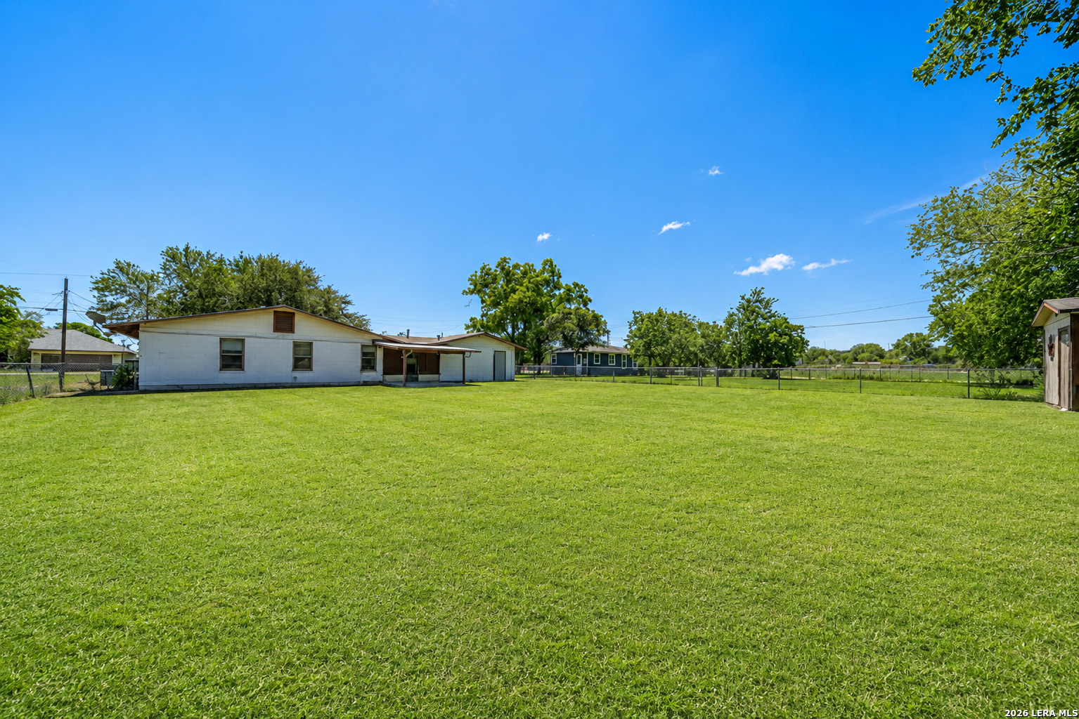 909 Houston Castroville TX 78009