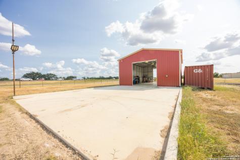 14951 N Ih 35 Moore TX 78057