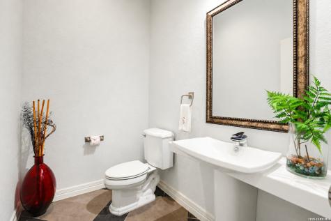 8211 Wild Wind Park Garden Ridge TX 78266